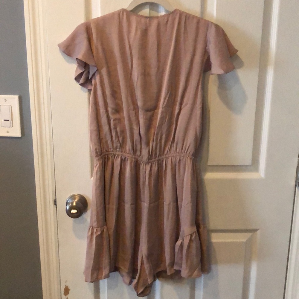 Romper - Picture 2 of 5
